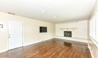 8245 Palmetto Ln, Indianapolis, IN 46217