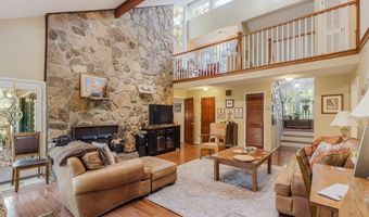 365 Morris Dr, Americus, GA 31719