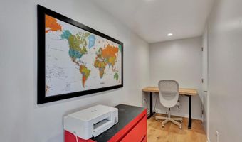 3097 Madison St 402, Carlsbad, CA 92008