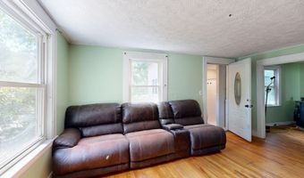 403 Summer St, Auburn, ME 04210