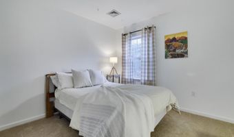 299 Scenic Dr, Blakeslee, PA 18610