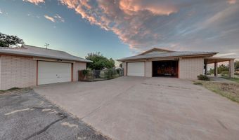 105 Canyon Dr, Alpine, TX 79830