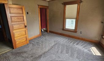 214 W Webster, Apple River, IL 61001