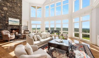 64 Sterling Pl, Bow, NH 03304