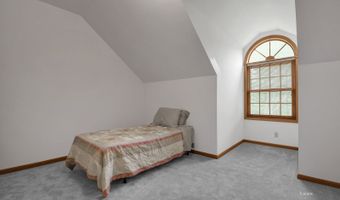 7255 Angel Ridge Rd, Athens, OH 45701