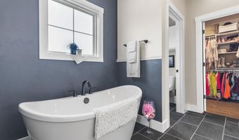 3433 H E Johnson Rd, Alvaton, KY 42122