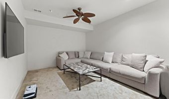 1815 POTOMAC GREENS Dr, Alexandria, VA 22314