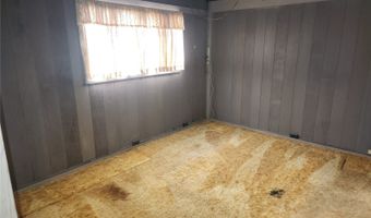1984 Hoohai St, Pearl City, HI 96782