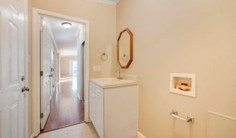 1 Wateree Ct, Beaufort, SC 29902