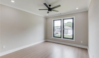 37 Deer Canyon Dr, Auburn, GA 30011