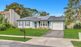 23 Sextant Dr, Barnegat, NJ 08005