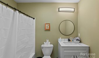 5 Elmore St, Asheville, NC 28804