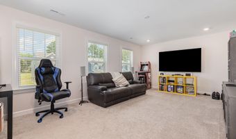 311 Horseshoe Pl, Angier, NC 27501