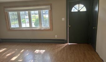 6 Pleasant St, Blackstone, MA 01504