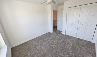 334 N Masters Dr, Addison, IL 60101