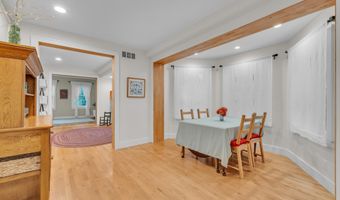 436 Pinewood St, Ann Arbor, MI 48103