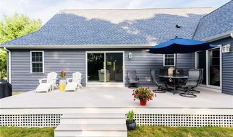 11 Kendall Ct, Charlestown, RI 02813