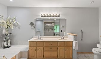 15062 Crane St NW, Andover, MN 55304