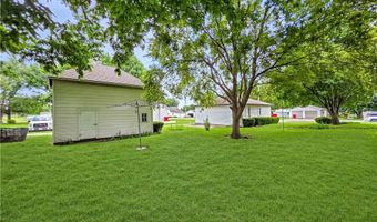 213 W 2nd St, Alma, MO 64001