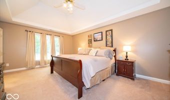 9990 Sugarleaf Pl, Fishers, IN 46038