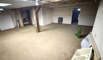 6424 Walrath Cir, Ashtabula, OH 44004