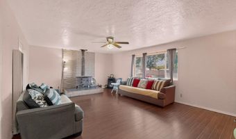 224 Margarets Ln, Bernalillo, NM 87004