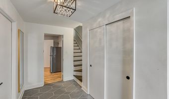 2148 MILITARY Rd, Arlington, VA 22207