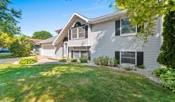 3024 E FOREST St, Appleton, WI 54915