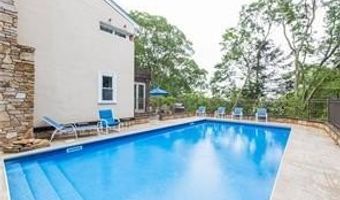 5075 Old Post Rd, Charlestown, RI 02813