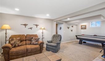 6517 County Rd 5 NW, Annandale, MN 55302