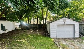 1030 Pitkin Ave, Akron, OH 44310