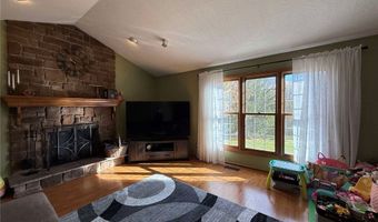 251 Kingston Dr, Aurora, OH 44202