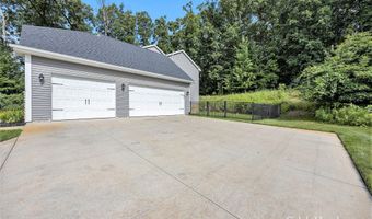 9243 Trafalgar Dr SE, Alto, MI 49302