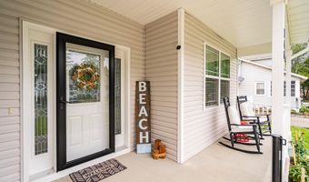 140 Pennant Ave, Beachwood, NJ 08722