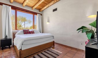 6249 E OLD PAINT Trl, Cave Creek, AZ 85331