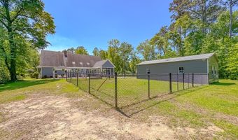 2107 Hughes St, Bainbridge, GA 39819
