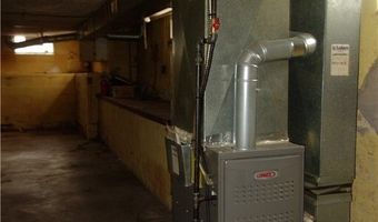 206 LAKOTA Ave, Akron, OH 44319