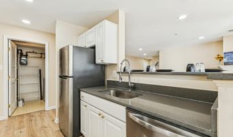 7503 CALDERON Ct G, Alexandria, VA 22306