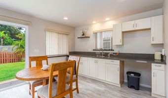75-676 HUAAI St, Kailua Kona, HI 96740
