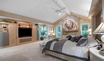 436 Shadowridge Ct, Ballwin, MO 63011