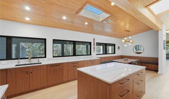 1807 Lenox Rd NE, Atlanta, GA 30306