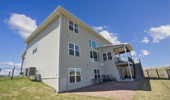 9174 207th Ave, Anamosa, IA 52205