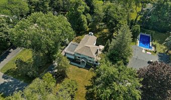 28 Loudon Pkwy, Albany, NY 12211