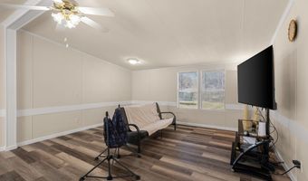 73 Mcleod Ln, Bassfield, MS 39421