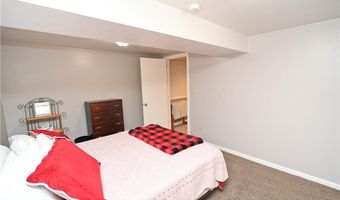 5642 Yorktown Ln, Austintown, OH 44515