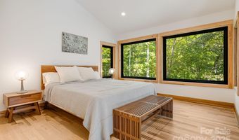 39 Bent Creek Preserve Rd, Asheville, NC 28806