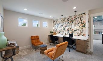 6167 N Trailwoods Dr, Ann Arbor, MI 48103