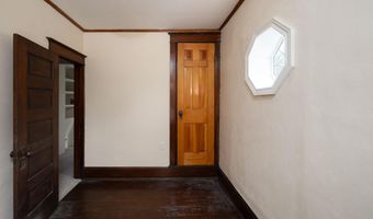 507 E 9th St, Auburn, IN 46706