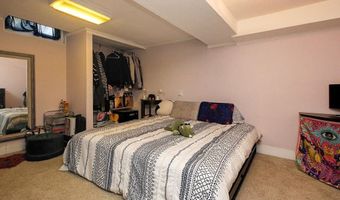 6124 Clarendon St, Bel Aire, KS 67220