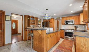 8 COATES Rd, Allentown, NJ 08501